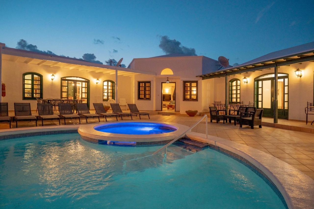 Villa Milan Puerto del Carmen  Exterior foto