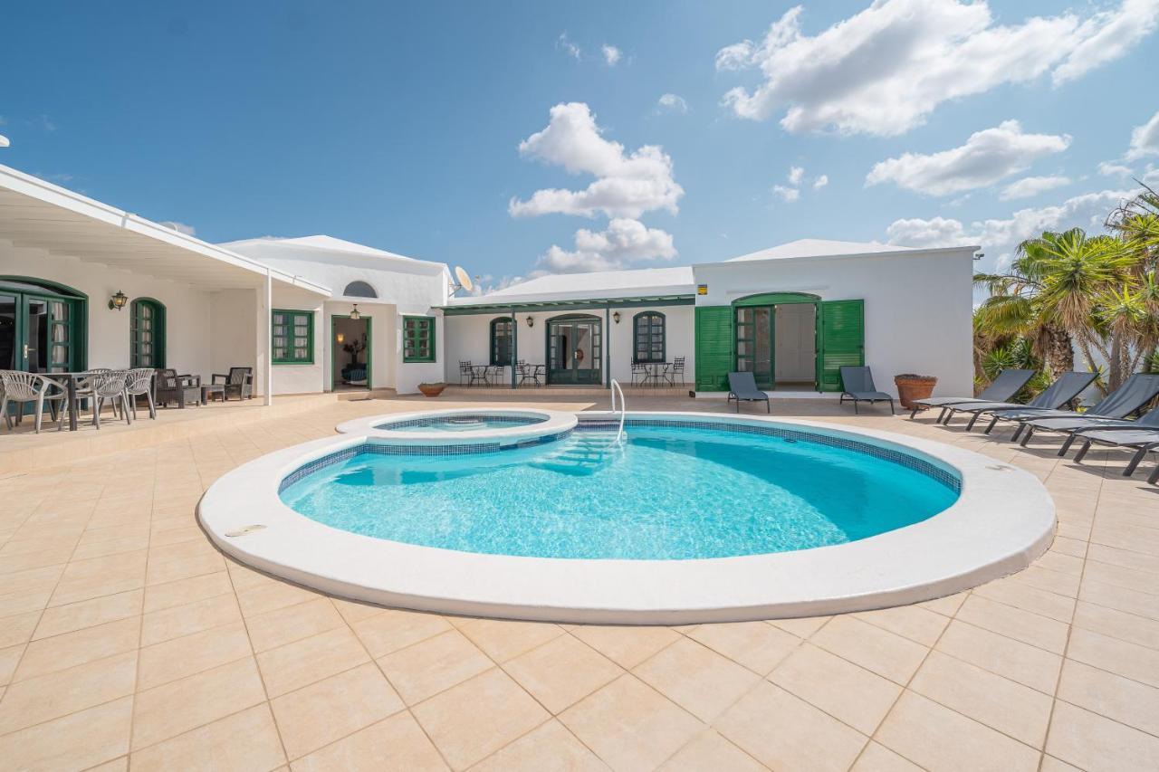 Villa Milan Puerto del Carmen  Exterior foto